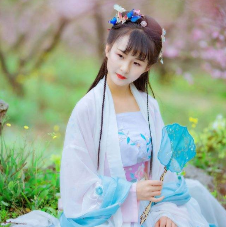 万泰注册张雨绮替补谢娜赵丽颖放飞自我